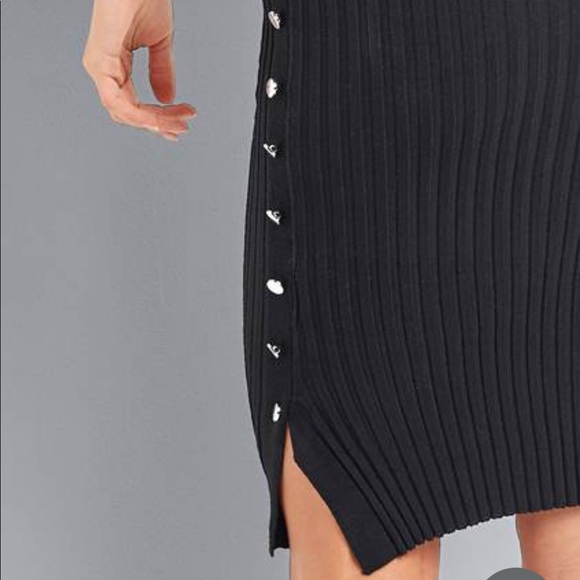 Dress - Picture 5 of 8